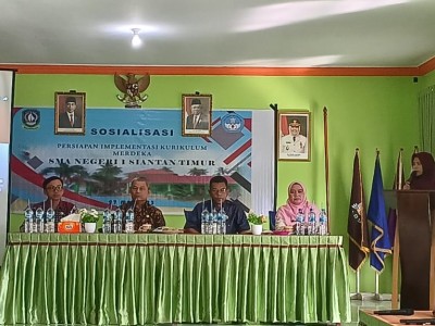 Kegiatan sosialisasi persiapan implementasi kurikulum merdeka