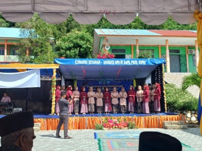Pelepasan siswa kelas XII SMAN 1 SIANTAN TIMUR 