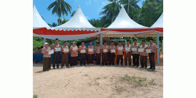 KEGITAN SEKOLAH DALAM MEMPERINGATI HARI KEPRAMUKAAN